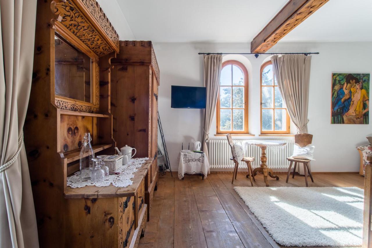 Schloss-Castel Pienzenau - Guestrooms & Apartments - B&B-Hotel & Restaurant Merano Exterior photo