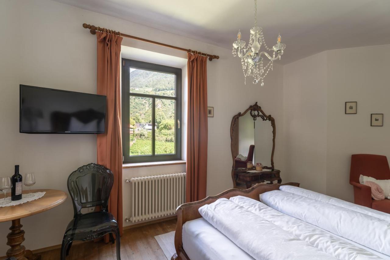 Schloss-Castel Pienzenau - Guestrooms & Apartments - B&B-Hotel & Restaurant Merano Exterior photo