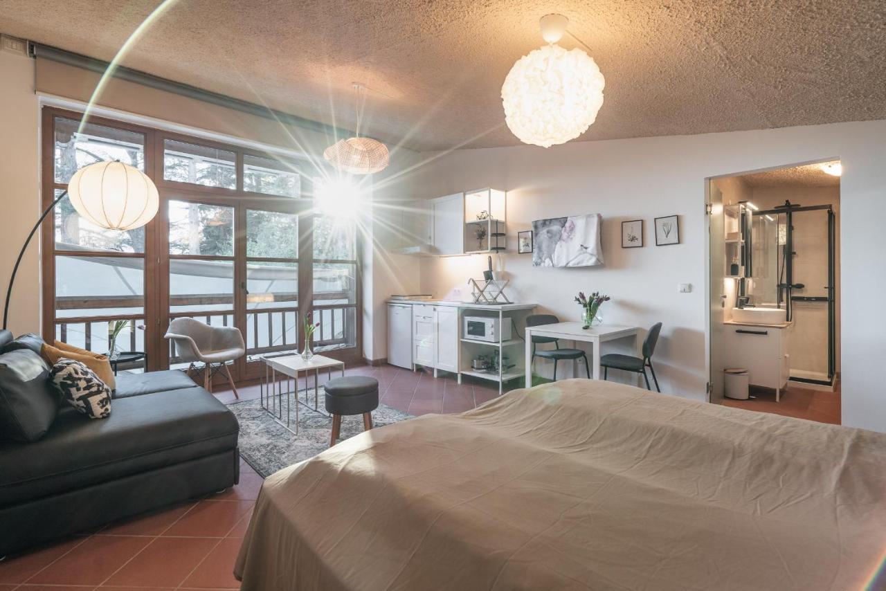 Schloss-Castel Pienzenau - Guestrooms & Apartments - B&B-Hotel & Restaurant Merano Exterior photo