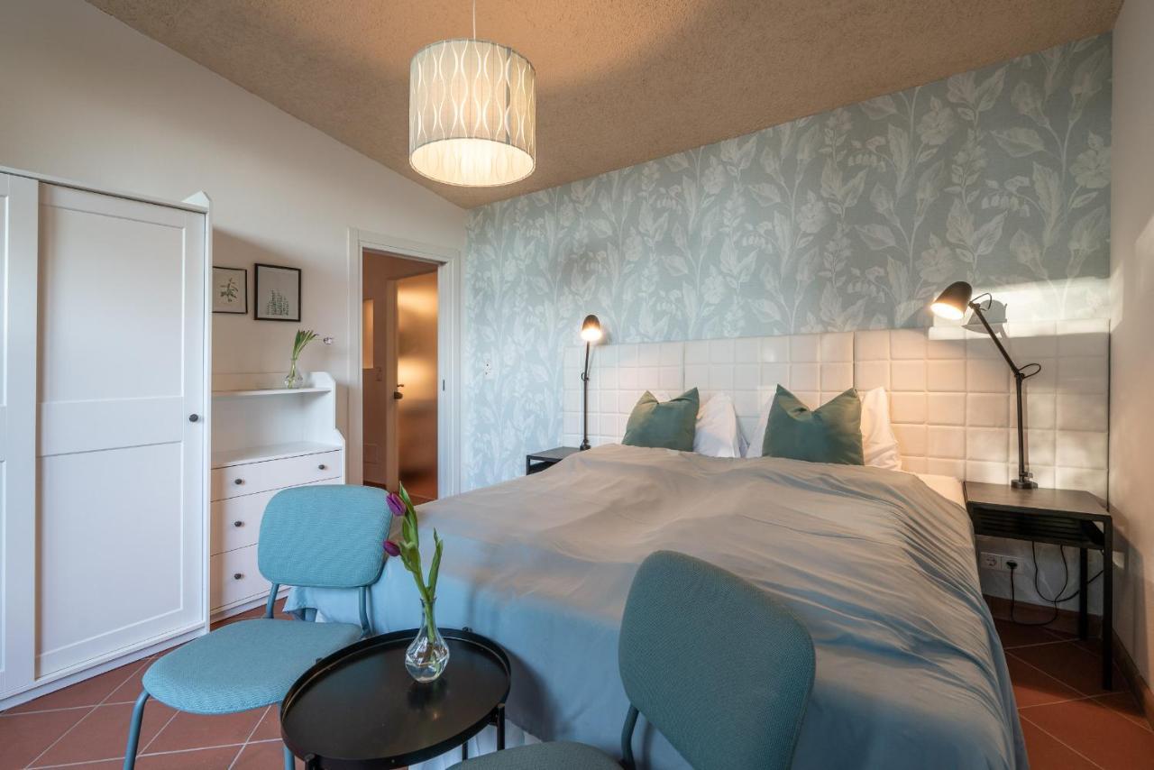 Schloss-Castel Pienzenau - Guestrooms & Apartments - B&B-Hotel & Restaurant Merano Exterior photo