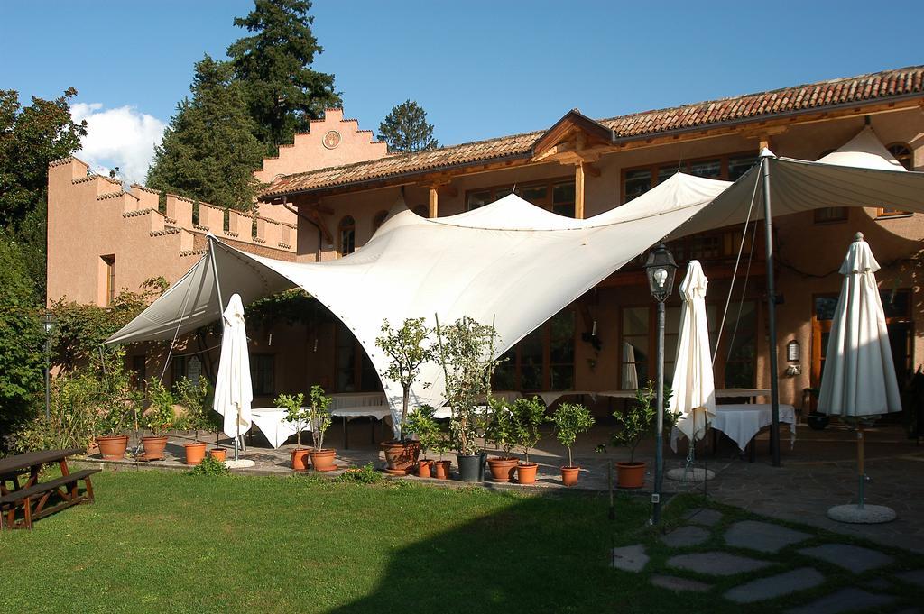 Schloss-Castel Pienzenau - Guestrooms & Apartments - B&B-Hotel & Restaurant Merano Exterior photo