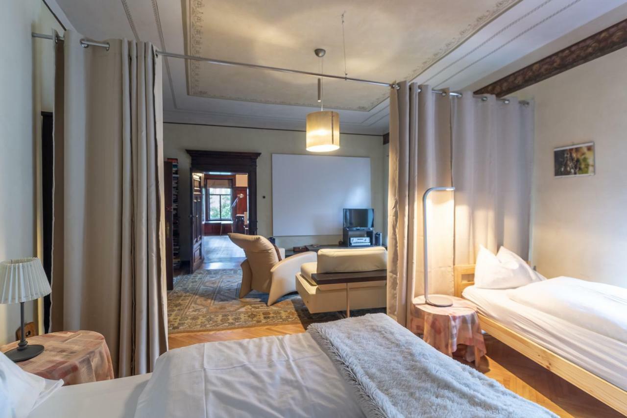 Schloss-Castel Pienzenau - Guestrooms & Apartments - B&B-Hotel & Restaurant Merano Exterior photo